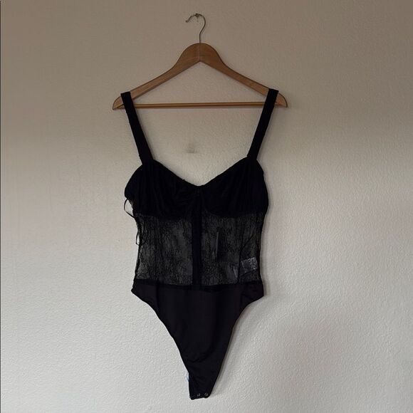 NWT Black Lace Bodysuit - Picture 1 of 6